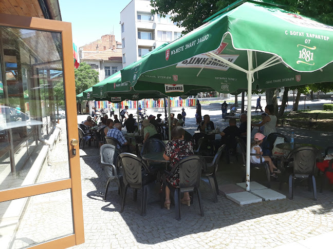 Opinii despre CLUB TOP în Елхово - Гастрономия и хотелиерство