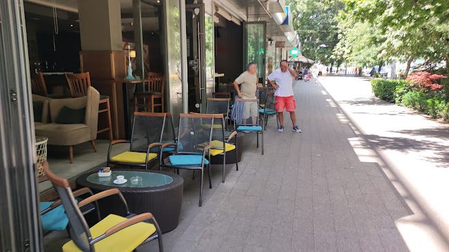 Крилото Cocktails & Gastro Bar - Гастрономия и хотелиерство