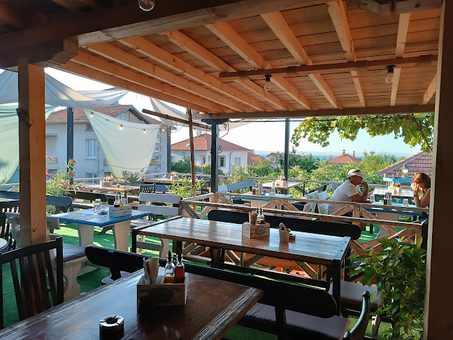 Opinii despre Mayak Pizza Bar & Dinner în Черноморец - Гастрономия и хотелиерство