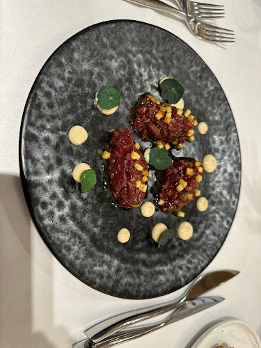 София център, бул. „Цар Освободител“ 8A, 1000 София