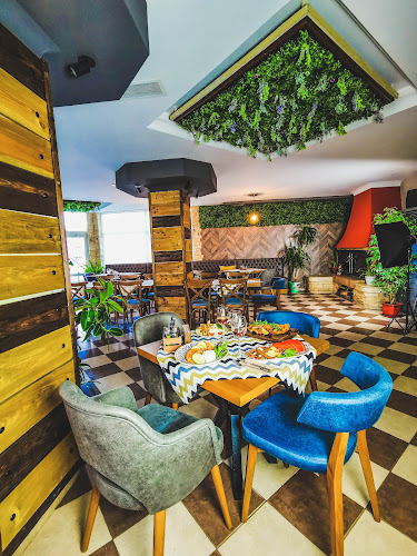 Ресторант "Оазис" - Гастрономия и хотелиерство