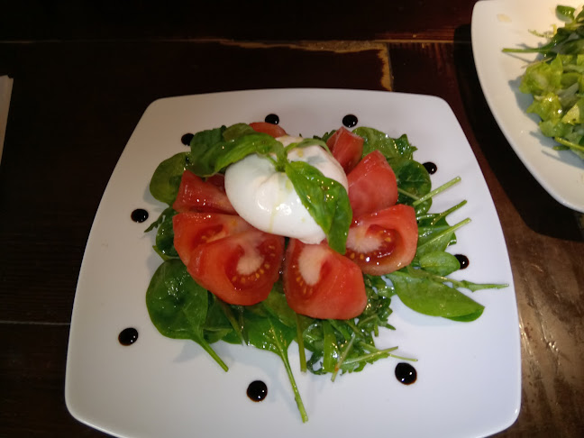 Comentarii opinii despre Елените