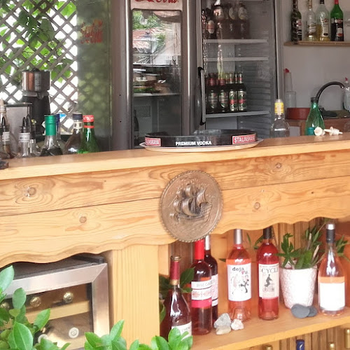 ул. „Възраждане“ 6, 8142 Черноморец