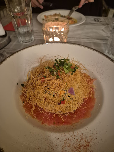 София център, ул. „проф. Асен Златаров“ 14, 1504 София