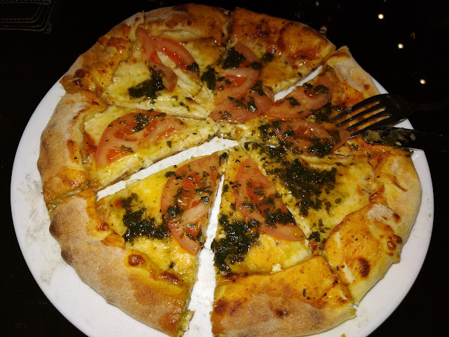 Opinii despre Пица Вики în София - Гастрономия и хотелиерство