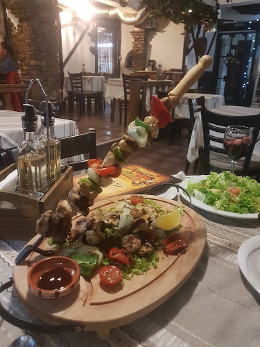 Механа "Лозата" - Каварна