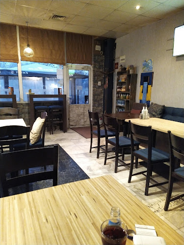 ж.к. Люлин 3, бул. „Захари Стоянов“ 40, 1359 София