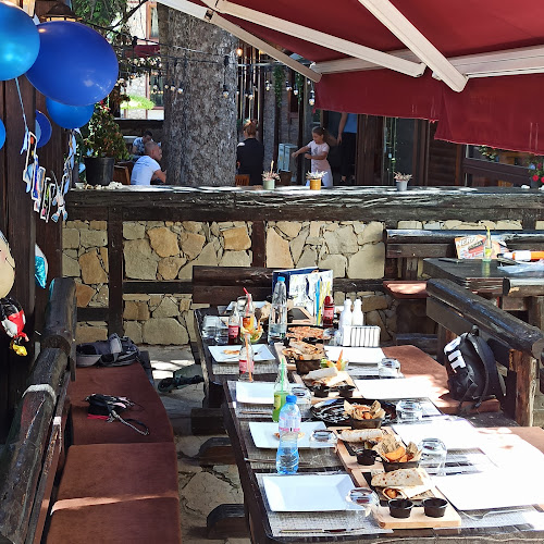 OSCAR Wine Bar & Gastro - Гастрономия и хотелиерство