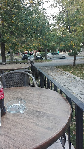 Дюнер бързо хранене-кв.Българка 67 - Гастрономия и хотелиерство