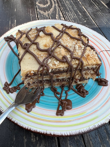 Ресторант Ивел - Гастрономия и хотелиерство