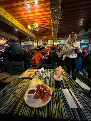 Mamacita's winter mexi restaurant - Гастрономия и хотелиерство