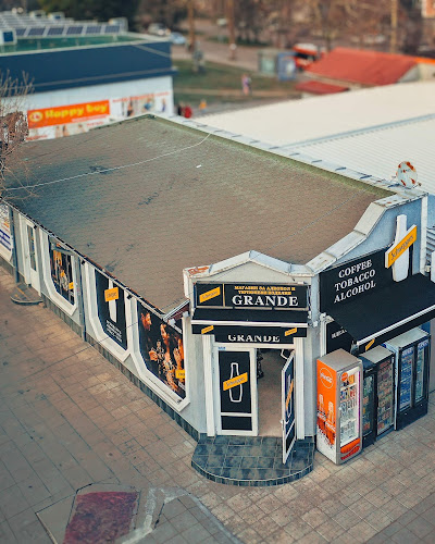 Магазин Grande - Специализиран магазин за алкохолни напитки, кафе, тютюневи изделия - Гастрономия и хотелиерство