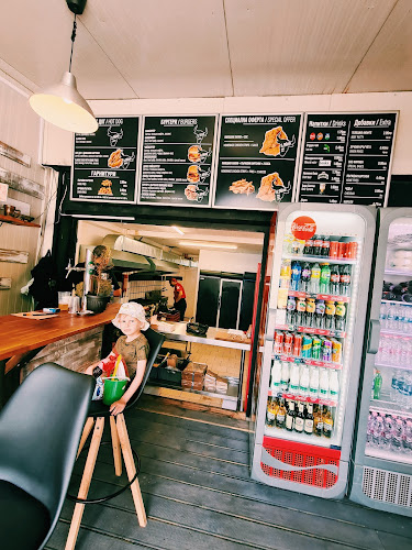 ул. „Индустриална“, 8130 Созопол