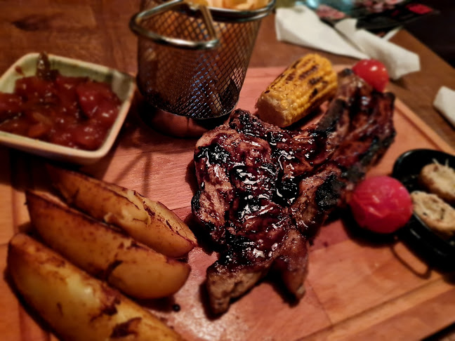 Comentarii opinii despre Уго