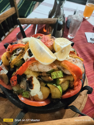 Новенски, ул. „Христо Ботев“ 14, 6100 Казанлък