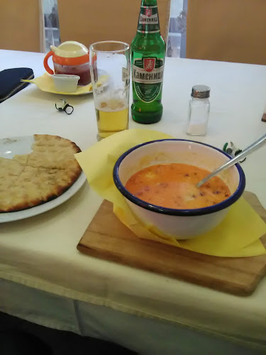 При Пачо - Гастрономия и хотелиерство