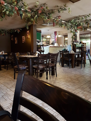 Opinii despre Под върбите în София - Гастрономия и хотелиерство