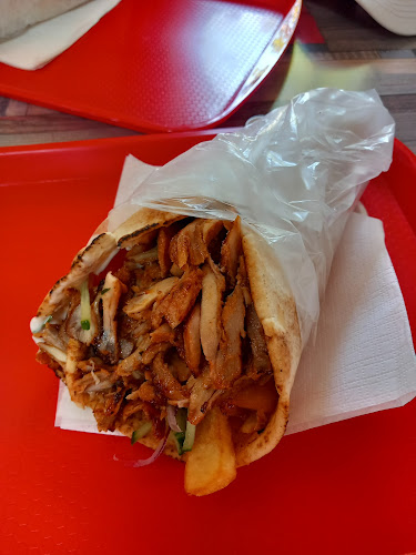 Comentarii opinii despre Искендер кебап