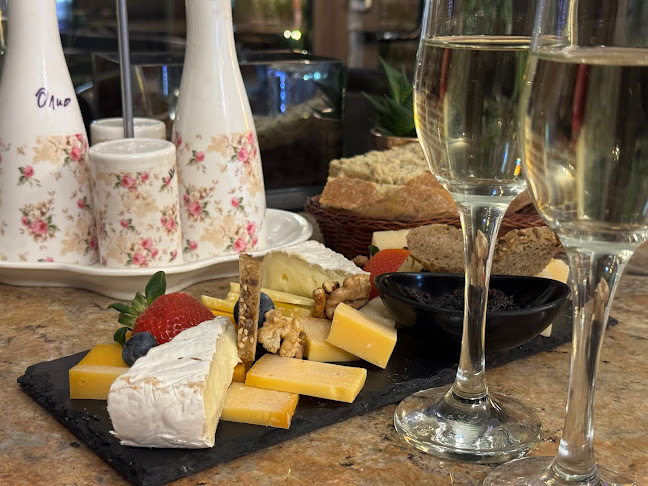 Opinii despre Ресторант Загребъ în Пловдив - Гастрономия и хотелиерство