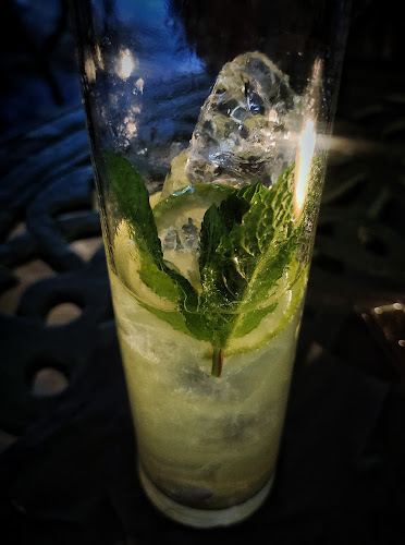 София център, ул. ,,Ангел Кънчев" 9, 1000 София