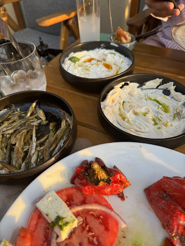 Център, ул. „Яни Попов“ 10, 8130 Созопол