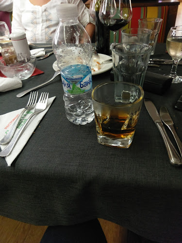 Opinii despre РЕСТОРАНТ СТАРАТА ЛОЗА în Асеновград - Гастрономия и хотелиерство