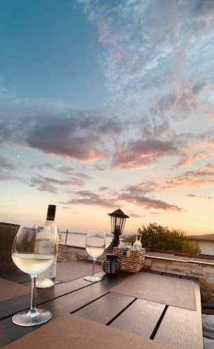 ул. „Крайбрежна“, 8256 Свети Влас