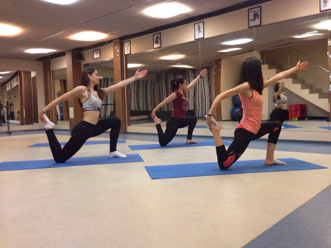 Спортна зала Триада