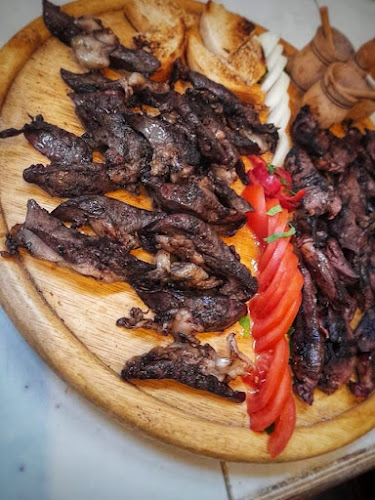 Opinii despre Бистро "Бадемите" în Црънча - Гастрономия и хотелиерство