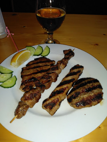 Снек Бар "Черно и Бяло" , Snack Bar Black and White