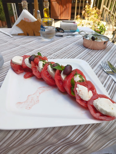 On the road that leads to the fortress, 4230 Асеновград