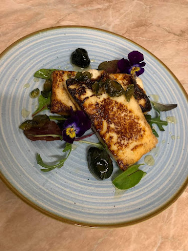 Opinii despre Бистро "Фонтана" и магазин în Хисаря - Гастрономия и хотелиерство