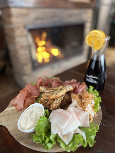 Пицария Ресторант “Чичовци” - Гастрономия и хотелиерство