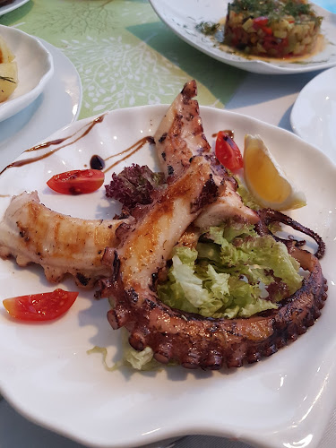 Ресторант Ривиера Созопол/ Restaurant Riviera Sozopol - Гастрономия и хотелиерство