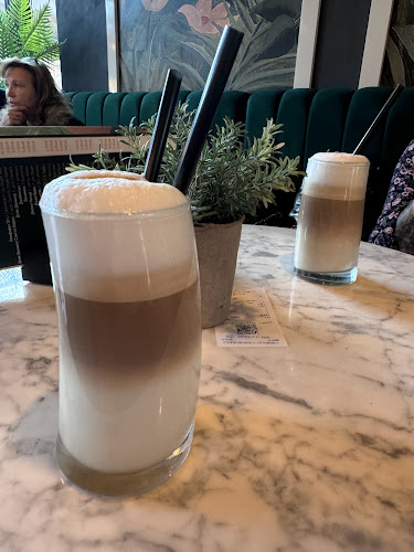 Comentarii opinii despre Chillout Cafe