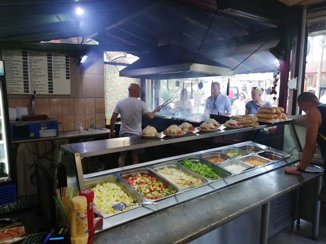 Център, бул. „Черно Море“ 25, 8180 Приморско