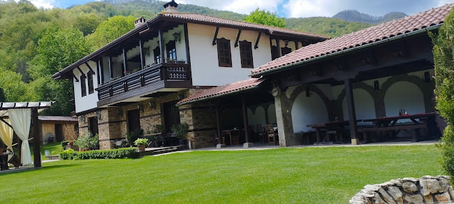 Comentarii opinii despre Сладкарница Иза