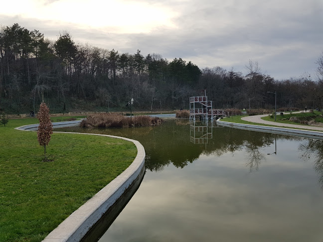 Комплекс „Лебед“ - Гастрономия и хотелиерство