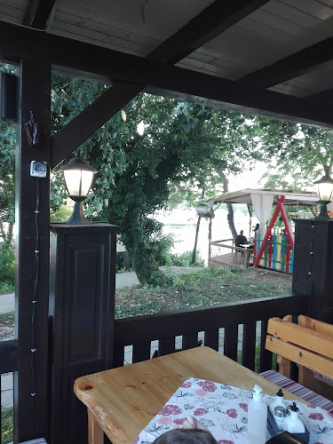 Comentarii opinii despre Механа „Старата Чешма“