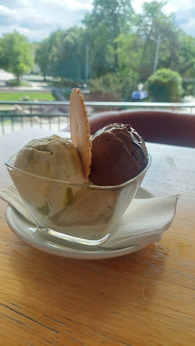 Afreddo - Гастрономия и хотелиерство