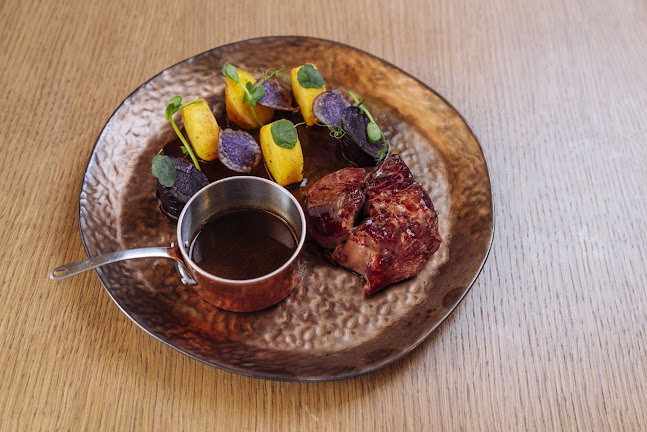 Opinii despre Samokovi în Боровец - Гастрономия и хотелиерство