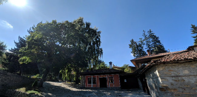 Opinii despre "20-ти април" în Копривщица - Гастрономия и хотелиерство