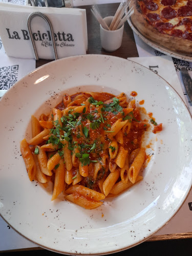 Comentarii opinii despre Пицария La Bicicletta Trattoria