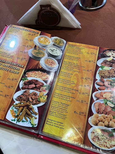 Узунов Палас - Гастрономия и хотелиерство