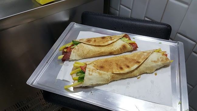 Нещото - Гастрономия и хотелиерство