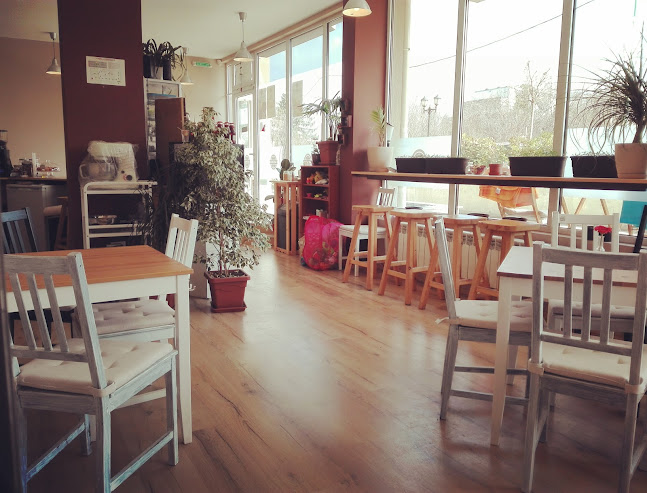 Comentarii opinii despre Йоле Кафе Пекарна