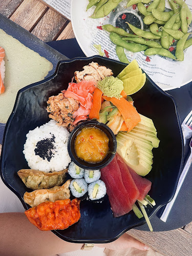 Comentarii opinii despre INCANTO