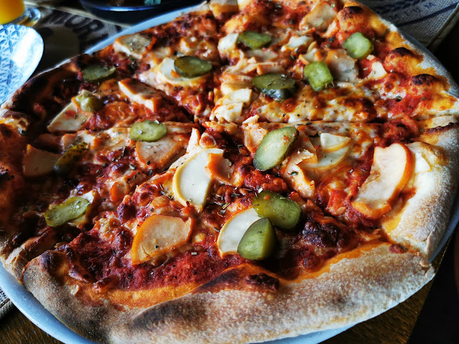 Дъ Бридж бар и динър - София