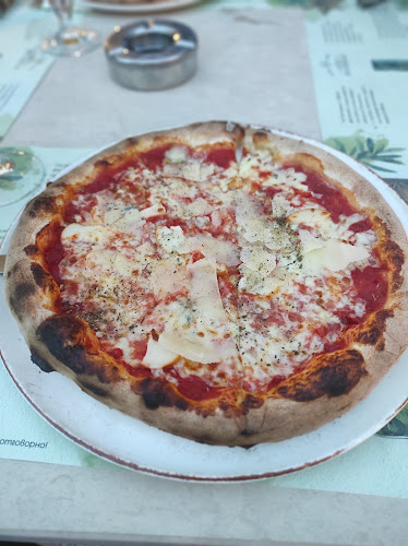 Capriccio Restaurant - Гастрономия и хотелиерство