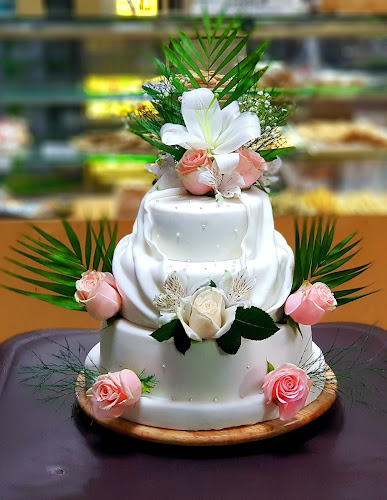 Opinii despre Кафе Сладкарница Изток în София - Гастрономия и хотелиерство